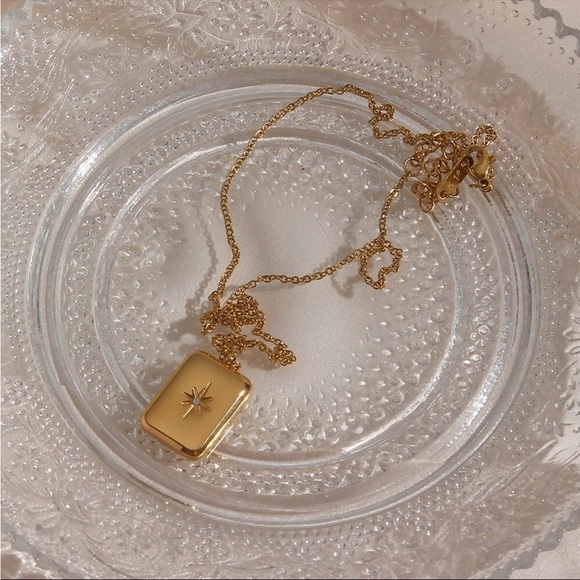 New 18k Gold Plated Zircon Sunburst Layering Necklace - Picture 6 of 14